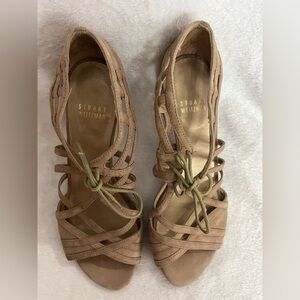 Stuart Weitzman woman’s Sz 5.5 tan/nude suede leather kitten lace up heel